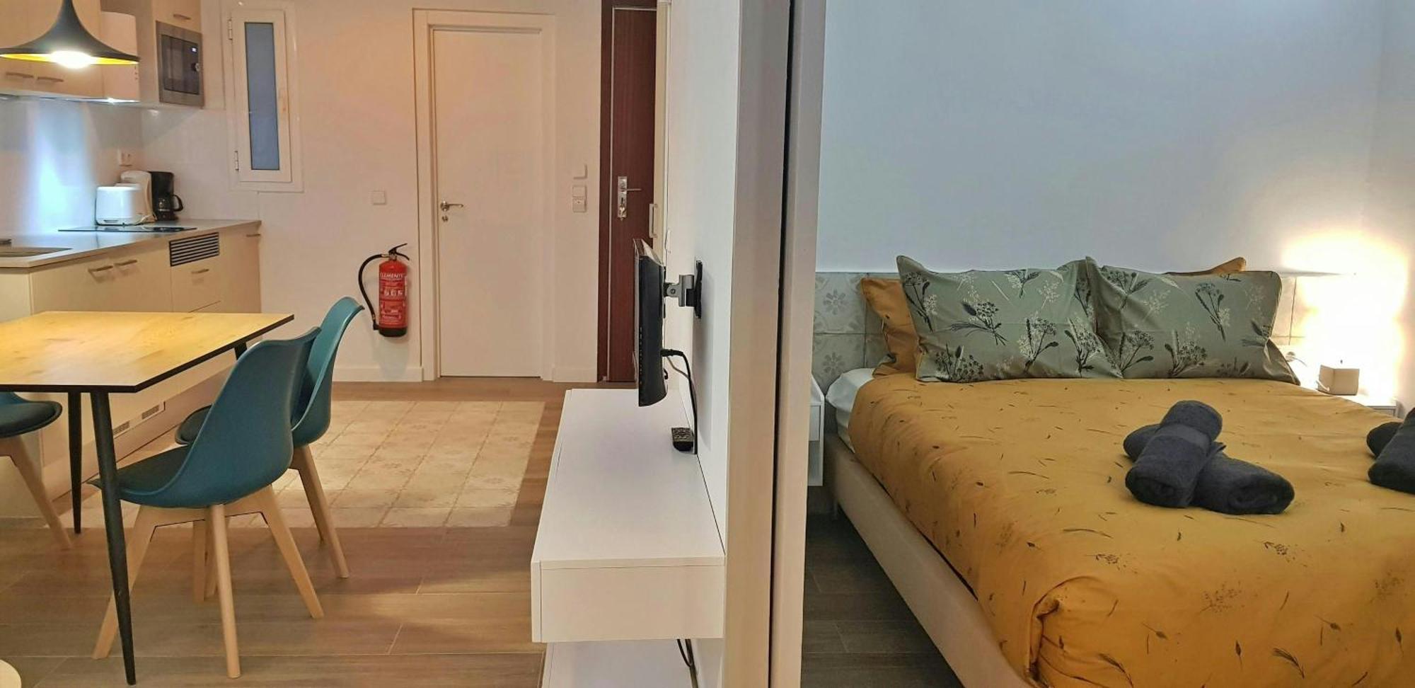 Sant Antoni 3 - Downtown Barcelona. Modern Apartment Bagian luar foto